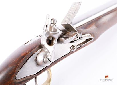 null Pistolet d'arçon, platine à silex, canon de 21,5 cm, garnitures laiton, fabrication...
