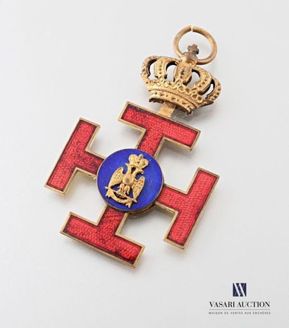 null Jewel teutonic cross in bronze and brass, the reverse side is enamelled red...