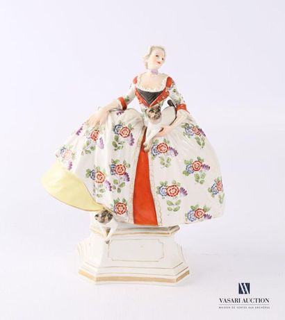 null GERMANY - Rudolstadt - Volktstedt
Manufactory The lady with the pugs
Polychrome
porcelain
19th...