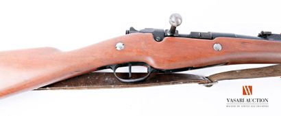 null Fusil réglementaire Berthier type 1907-15, tonnerre marqué « St Etienne Mle-M-16»...