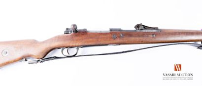 null Fusil réglementaire MAUSER modèle G 98, tonnerre marqué « Amberg 1916 », canon...