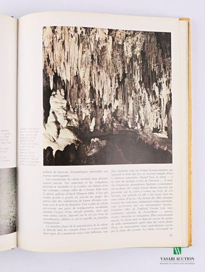null WALTHAM A. C. - Cavernes du monde - Edition Atlas 1976 (1ère Editions). In-4,...