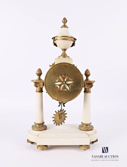 null Portico clock in white marble and bronze, it rests on a rectangular base with...