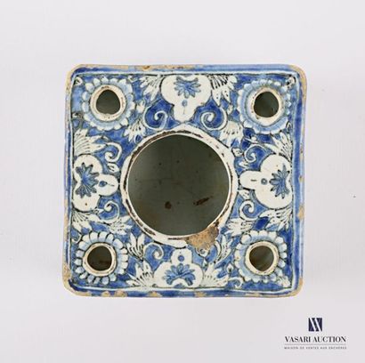null Rouen- 18th Century Earthenware square inkwell with blue decoration of floral...