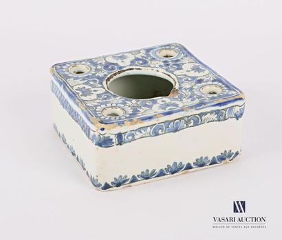null Rouen- 18th Century Earthenware square inkwell with blue decoration of floral...