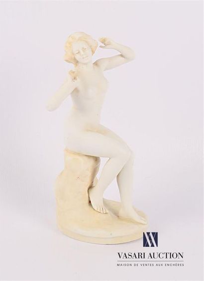 null POERTZEL Otto (1876-1963)
Biscuit representing a naked woman stretching 
Signed...