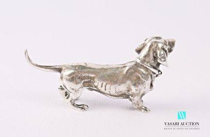 null Silver subject featuring a Dachshund.
Top. 4 cm - Width: 8.3 cm - Weight: 137.01...