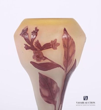 null GALLERY
Multilayered glass pedestal vase with acid-etched decoration of flowering...