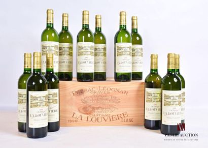 null 12 bouteilles	Château LA LOUVIÈRE	Graves blanc	1998
	Et. excellentes hormis...