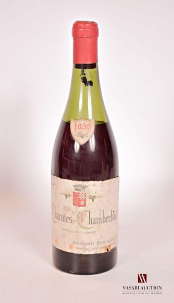 null 1 bouteille	CHARMES CHAMBERTIN mise Armand Rousseau Prop.		1952
	Et. fanée,...