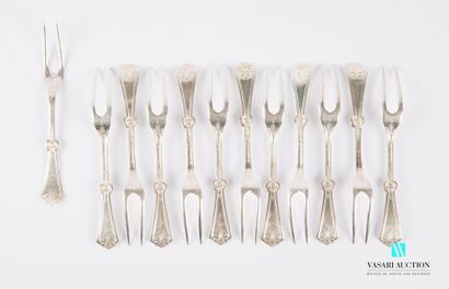 null A suite of twelve silver plated metal salad forks, the conical shaped handle...