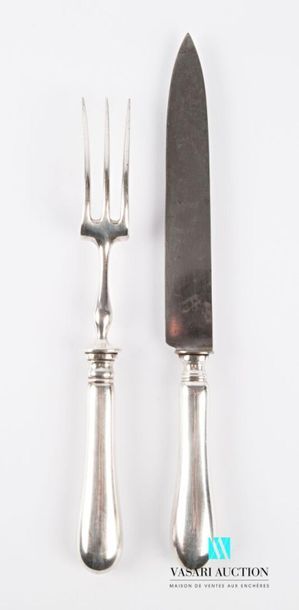 null Cutlery service cover, plain silver plated metal handle, steel blade.
