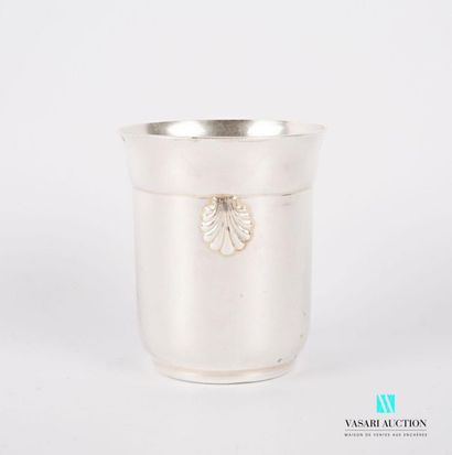null Timbale in silver plated metal, slightly tulip-shaped, resting on a recessed...
