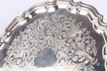 null Silver plated metal tray, round shape, the edge is bordered with a net, the...