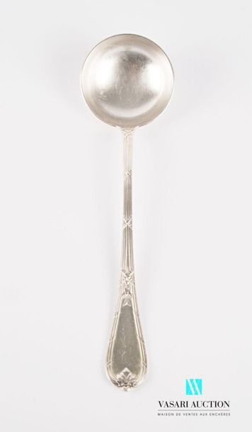 null Silver plated metal ladle, the handle decorated with crossed nets and ribbons...