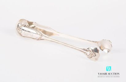 null Silver sugar tongs, the arms decorated with threads and leaf staples have a...