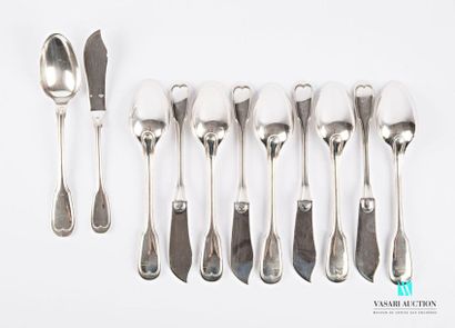 null silver plated metal set including five fish knives and six table spoons, the...