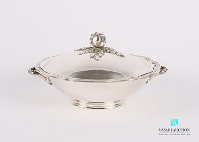 null Silver-plated metal covered vegetable dish with two handles, round shape, with...