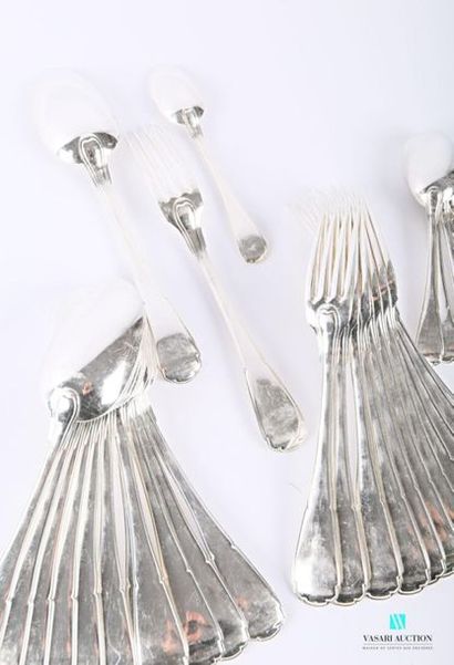 null A silver dinner service with a lightly violin-embellished netted handle comprising...