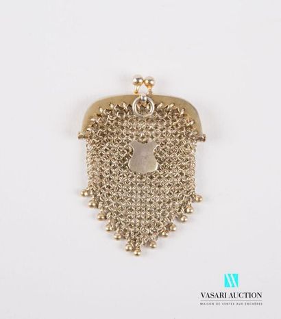 null Wallet in gold-plated silver it has a crest in its center.
4,5 x 3,5 cm - Weight:...
