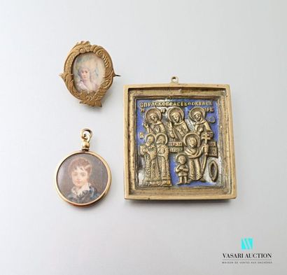 null Set includes a bronze pendant with an enamelled biblical scene, a medallion...