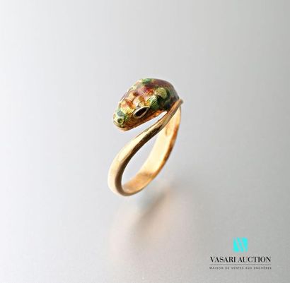 null 750 thousandths yellow gold snake ring, green, yellow and orange enamelled head...