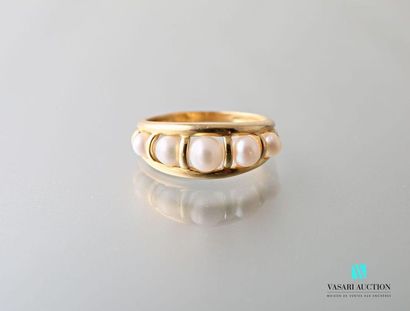 null Ring rush yellow gold 750 thousandths decorated with five falling cultured pearls...