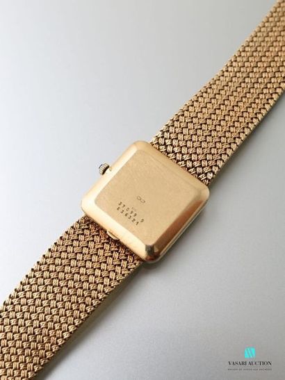  Baume et Mercier, montre bracelet d'homme des années 1970, en or jaune 750 millièmes,...