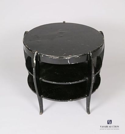  Round coffee table in black lacquered wood, it rests on five legs joined by two...