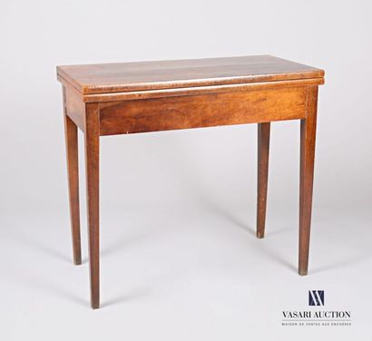 null Mahogany and mahogany veneer game table, the foldable and pivoting rectangular...