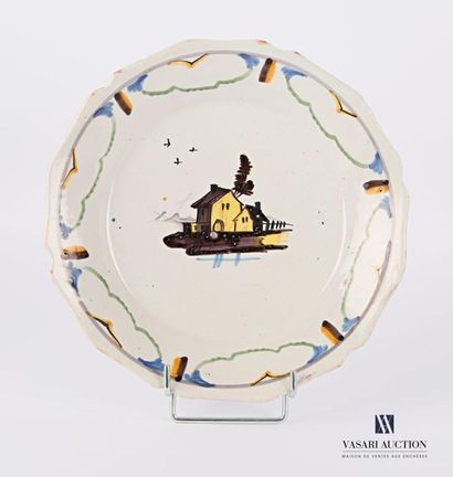 null Nevers- 2nd half of the 18th century Earthenware plate with six accolades with...
