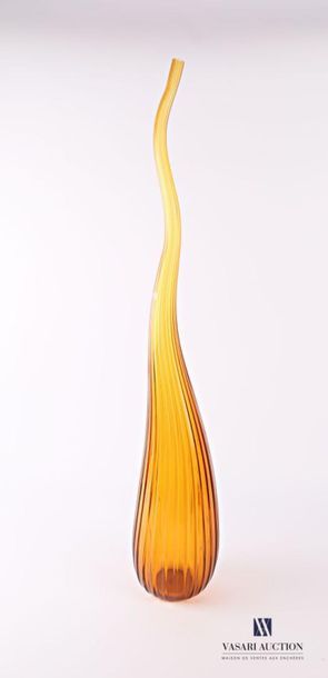 null SALVIATI
Vase soliflore modèle Aria en verre de couleur ambré translucide de...
