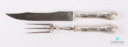 null Cutlery service cutlery, the silver handle filled with fillets and decorated...