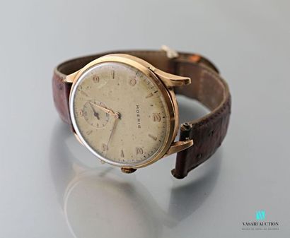 null Moeris, 1950s men's wristwatch, round case in 750 thousandths yellow gold, cream...