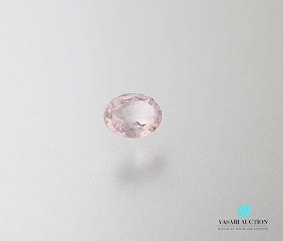 null Oval pink sapphire on 1.69 carat paper with its GFCO certificate of 13 August...