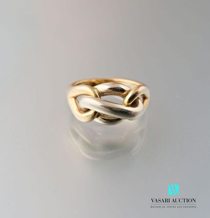 null Mauboussin Paris, 750 thousandths gold ring with central knot motif
Gross weight:...