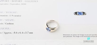 null 750 thousandths white gold ring set with an oval sapphire.
The sapphire is sold...