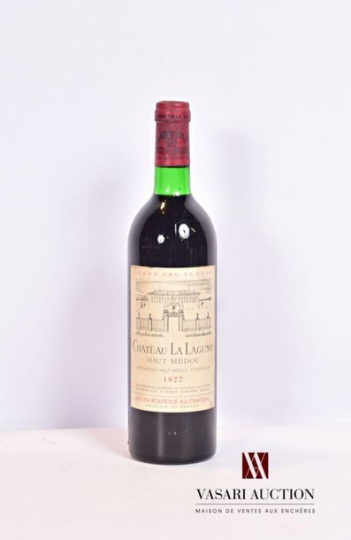 null 1 bouteille	Château LA LAGUNE	Haut Médoc GCC	1977
	Et. fanée et tachée. N :...