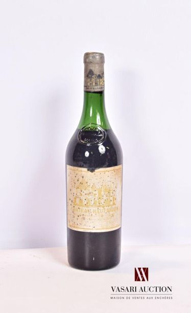 null 1 bouteille	Château HAUT BRION	Graves 1er GCC	1963
	Et. très fanée et tachée...