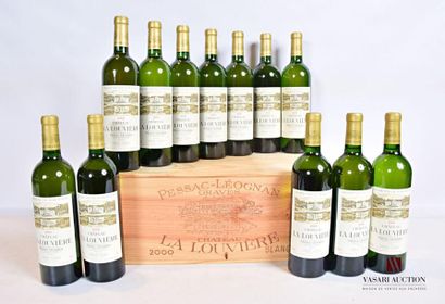 null 12 bouteilles	Château LA LOUVIÈRE	Graves blanc	2000
	Et. impeccables. N : 5...