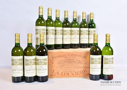 null 12 bouteilles	Château LA LOUVIÈRE	Graves blanc	1998
	Et. impeccables. N : 2...