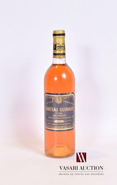 null 1 bouteille	Château GUIRAUD	Sauternes 1er GCC	1982
	Et. un fanée, un peu tachée....