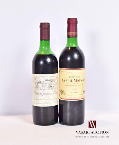 null Lot of 2 bottles including:
1 bottleChâteau JACQUES BLANCSt Emilion GCC1982
1...