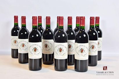 null 12 bouteilles	Château FOURCAS HOSTEN	Listrac	2000
	Et. à peine tachées ( 1 froissée)....