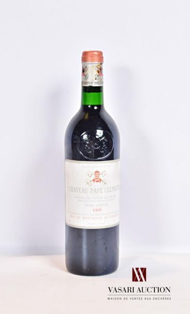 null 1 bouteille	Château PAPE CLÉMENT	Graves GCC	1995
	Et. un peu fanée et tachée....