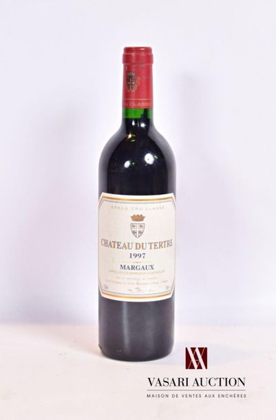 null 1 bottleChâteau DU TERTREMargaux GCC1997
And. a little stained. N: half/bottom...