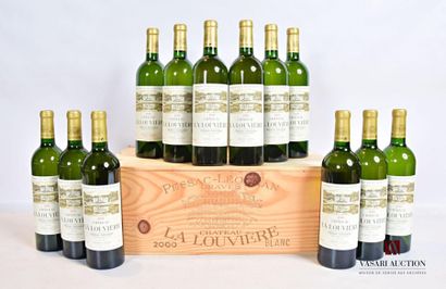 null 12 bouteilles	Château LA LOUVIÈRE	Graves blanc	2000
	Et. impeccables. N : 8...