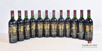 null 12 bouteilles	DOMAINE DES CAILLOUX	Bordeaux	1989
	Et. plus ou moins tachées...