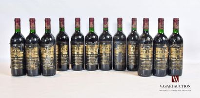 null 12 bouteilles	DOMAINE DES CAILLOUX	Bordeaux	1989
	Et. plus ou moins tachées...