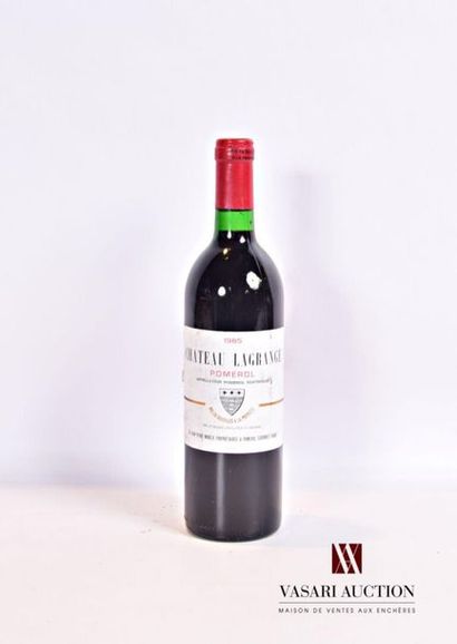 null 1 bouteille	Château LAGRANGE	Pomerol	1985
	Et. tachée. N : mi/bas goulot.		...